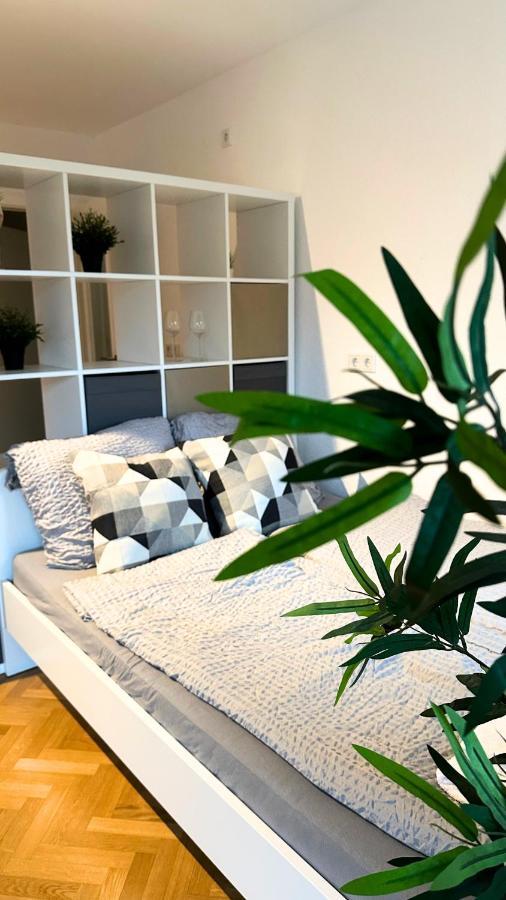 Cozy Apartment With Kitchen + Balcony New! Эссен Экстерьер фото